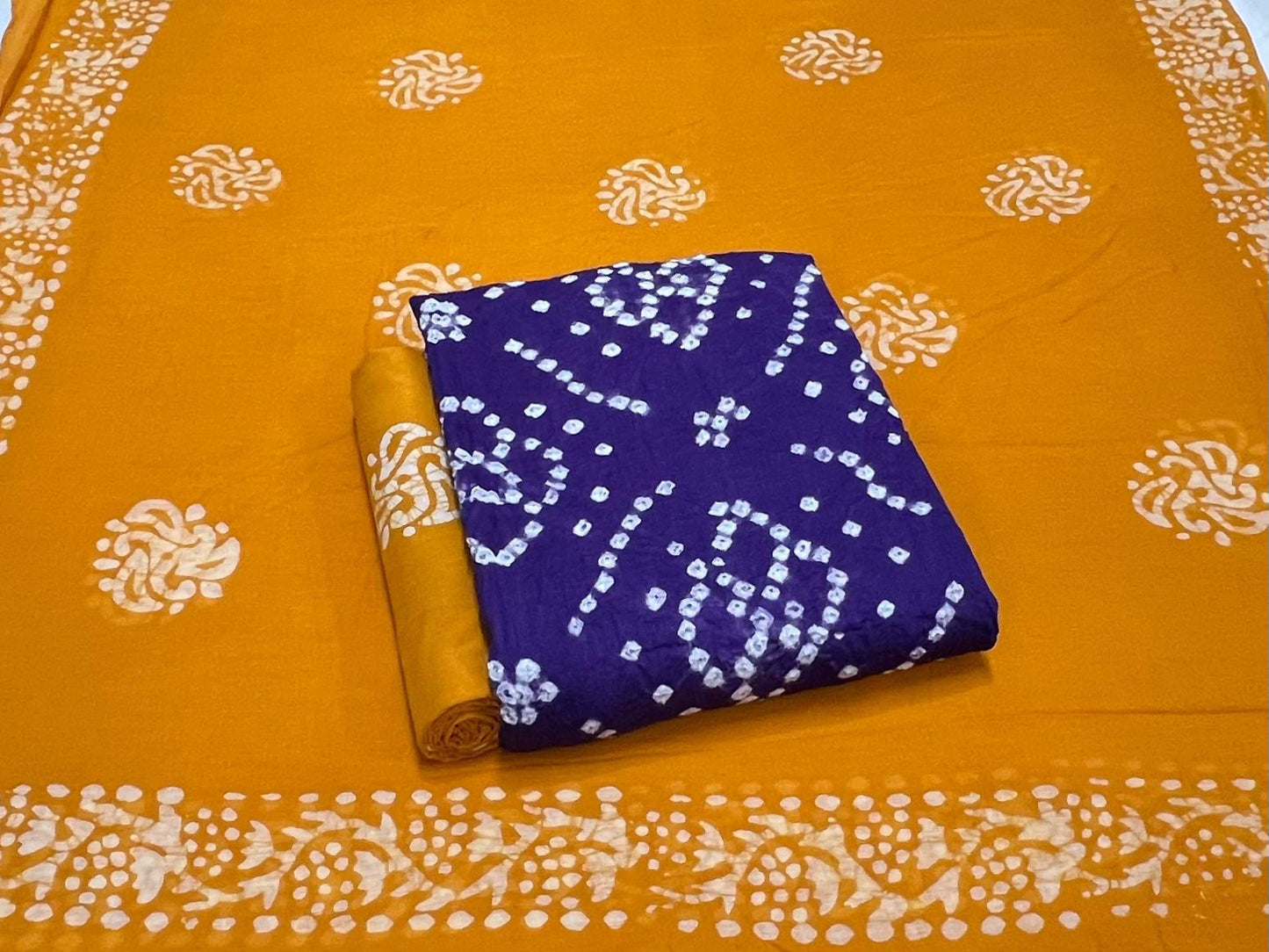 Best quality Bandhani Cotton Suit Set with Cotton Dupatta