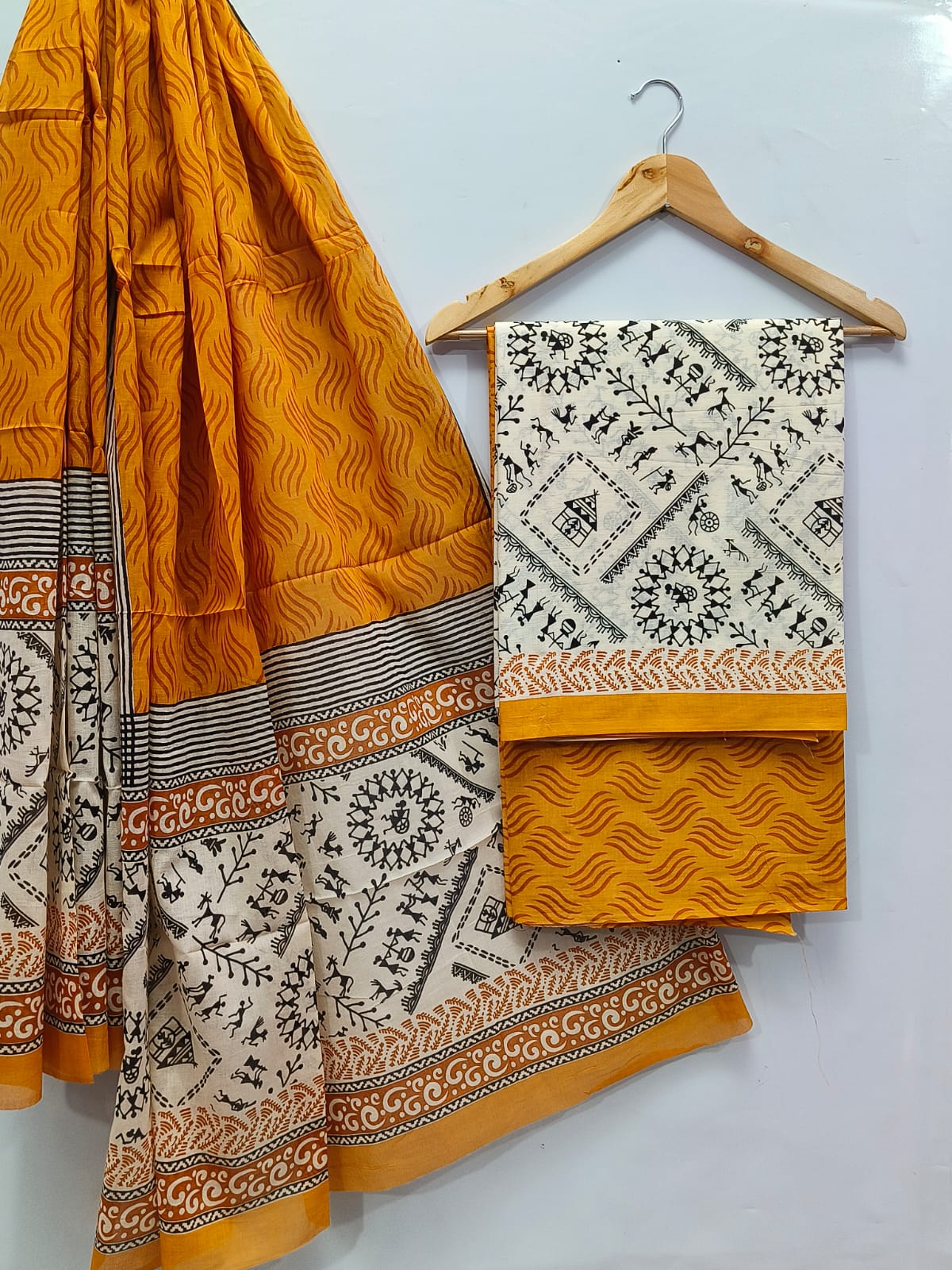 Cotton Screen Print Salwar Suit with Cotton Dupatta  - TSPSMVVSP55