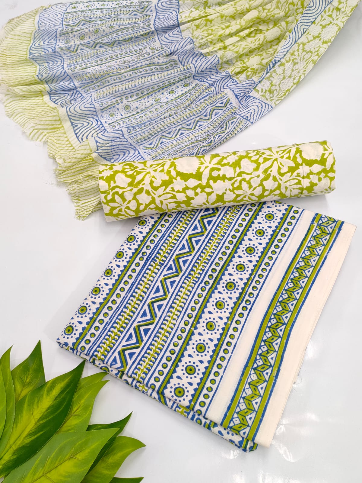 Hand Block Cotton Salwar Suit Set with Chiffon Dupatta  - TSPSCHVV3